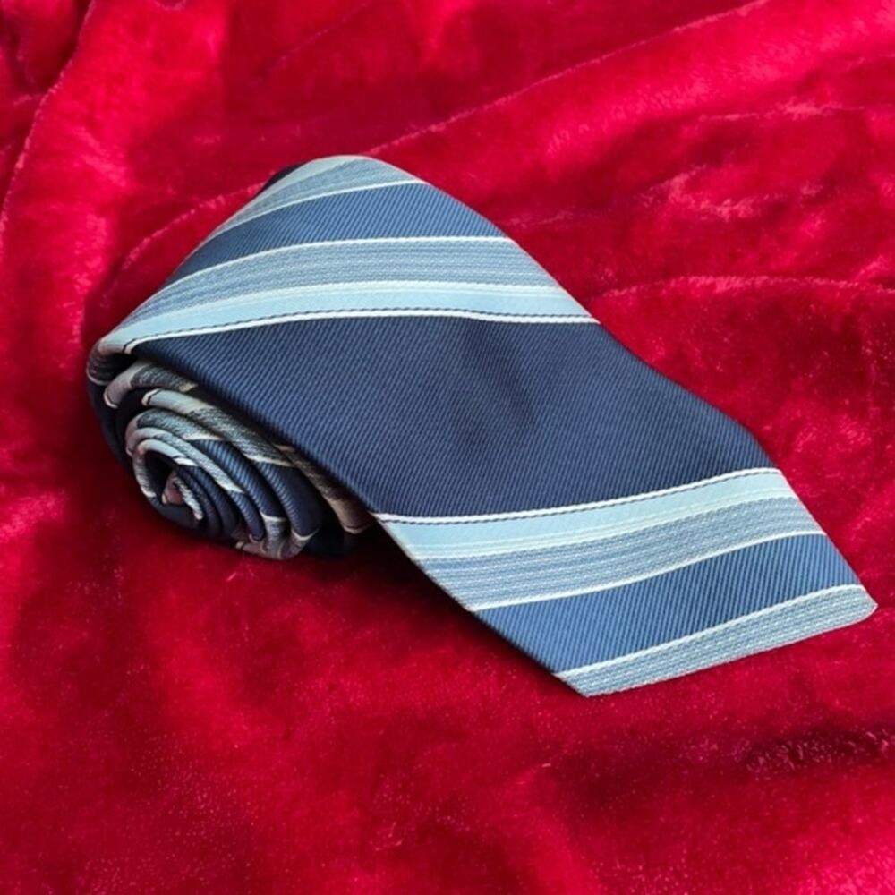 Vintage Salvatori Men Navy Blue Diagonal Striped Classic Necktie‎ Tie